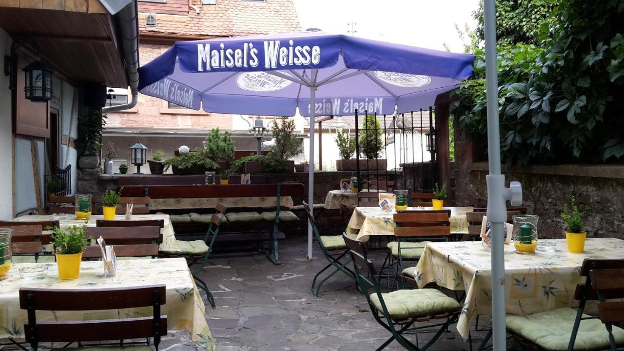 Zum Burgtoerle Pensión *